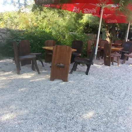Dalmatia Sunshine *