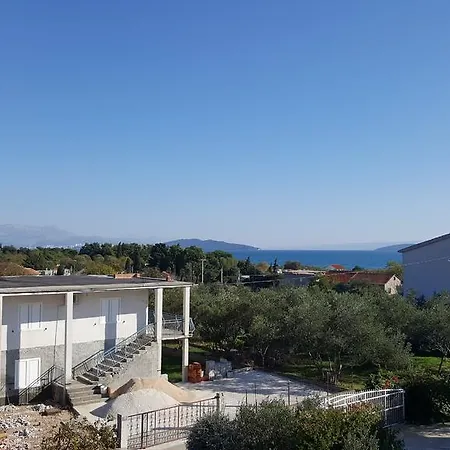 Διαμέρισμα Dalmatia Sunshine *